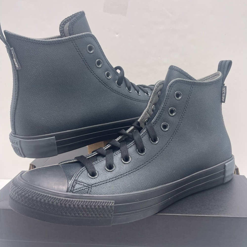 Converse Black High-Top Men's A09485C
CTAS HI
SHADOW WOODS/BLACK Sneakers - Picture 10 of 16